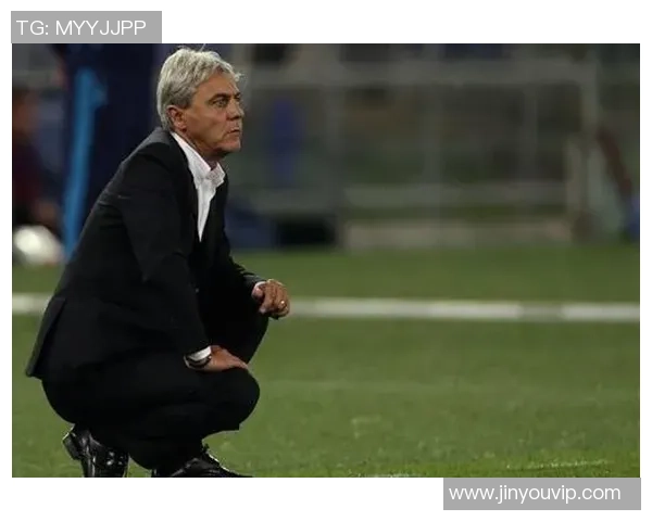 米奥文尼与克卢日大学的激烈对决揭示了足球战术的新趋势与实力较量