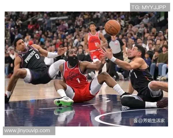 快船四连败遭队记群嘲：现在是西部最差队之一！最终10分钟不换人